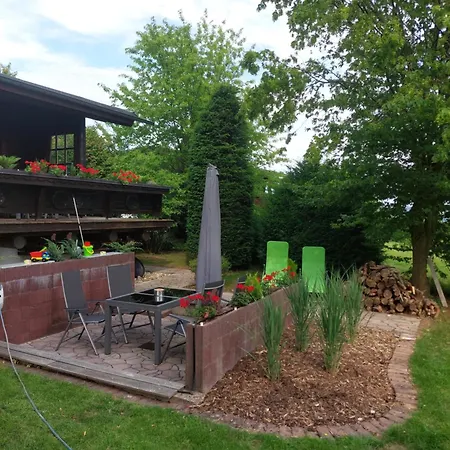 Biberchalet Und Biberbau *